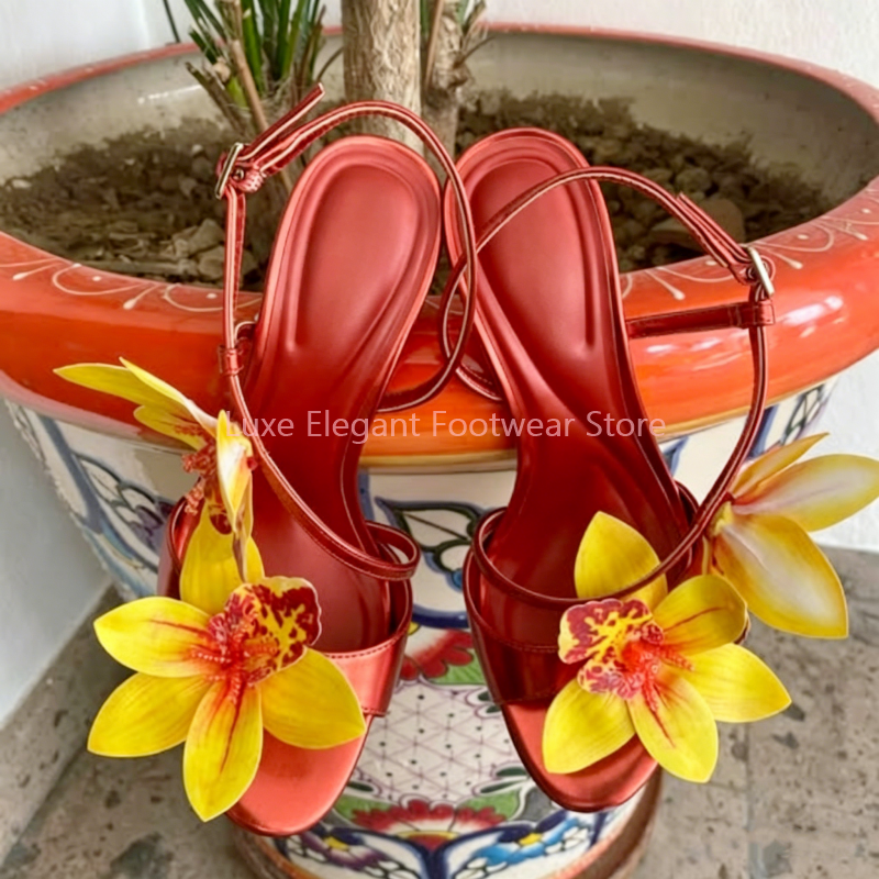Red Flower Decor Back Strap Ho - Sandal Strappy Heeled avaliação e preço