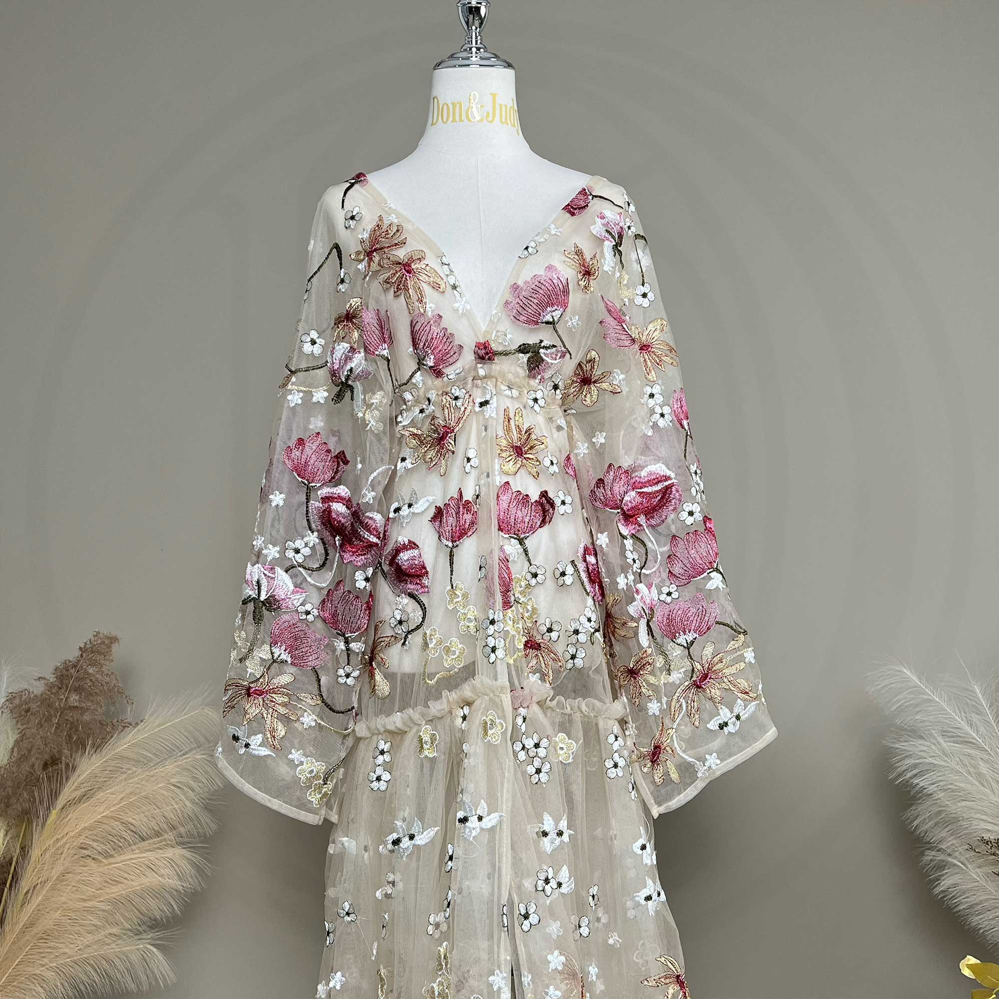 Don&Judy Butterfly Appliqués a - Kimono Sheer Floral avaliação e preço